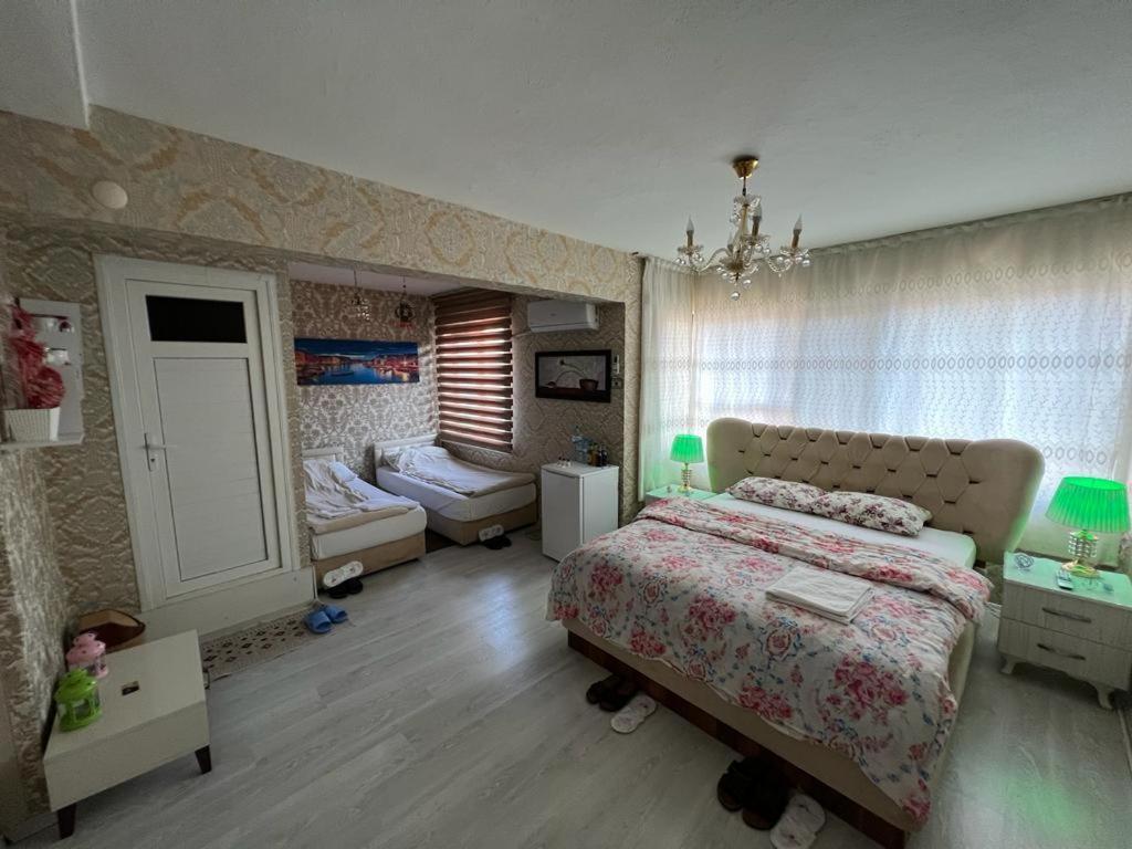 אדאנה Saydam Otel מראה חיצוני תמונה